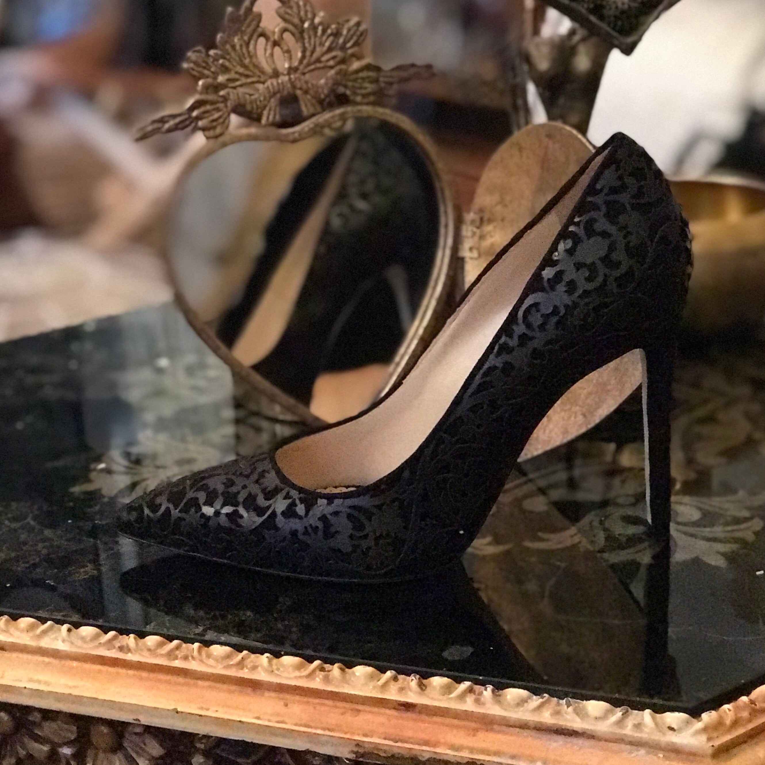 Shirley Laser Black Pump