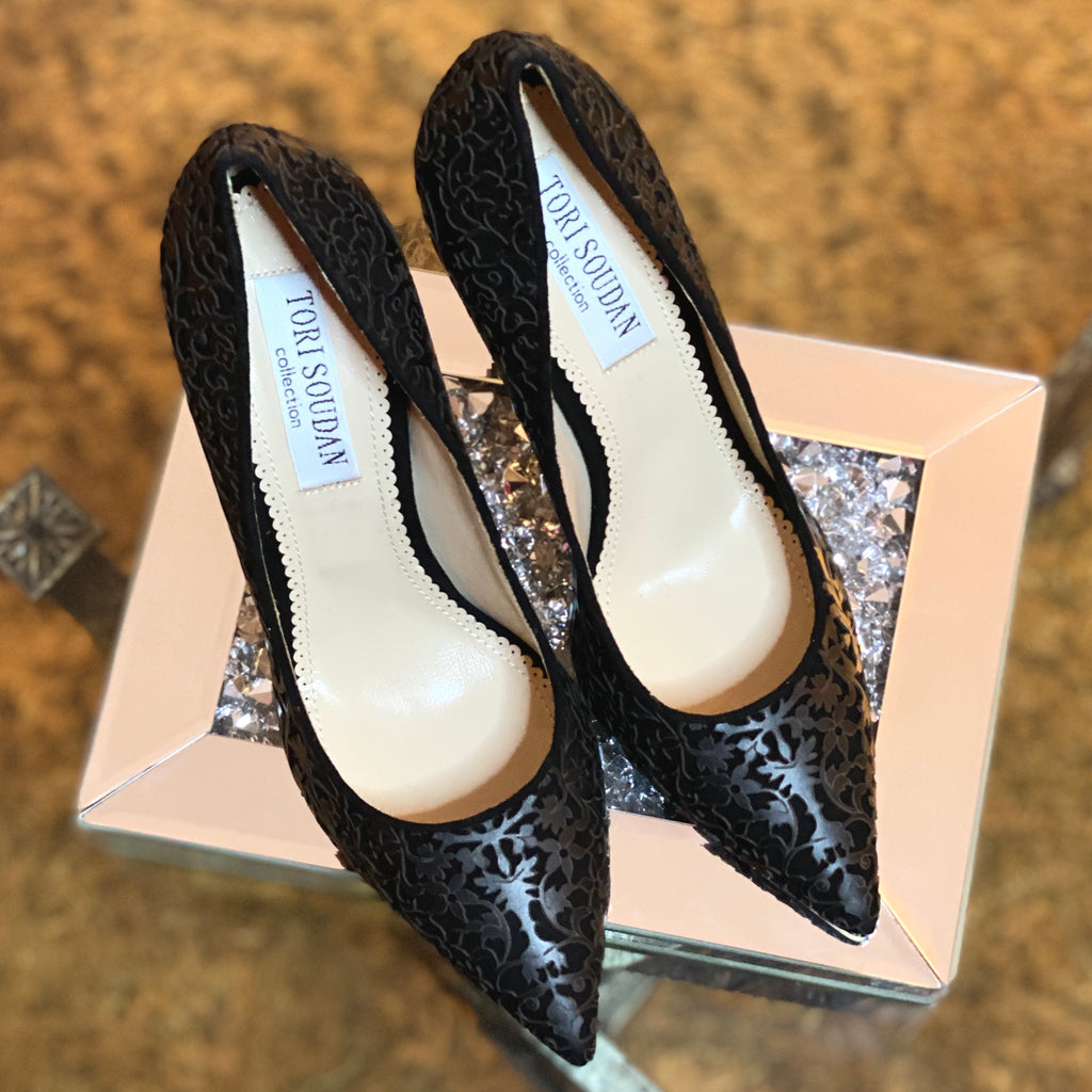 Shirley Laser Black Pump